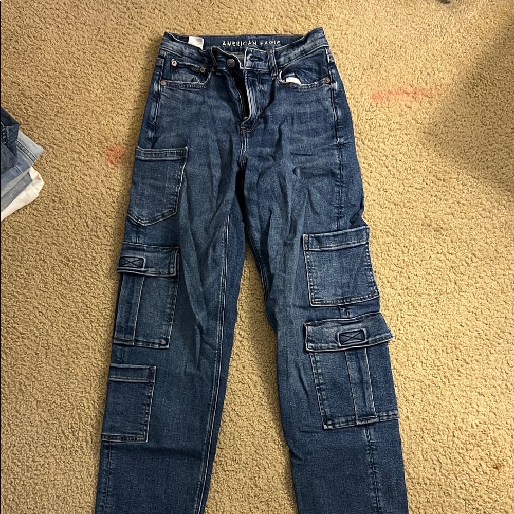 American Eagle Outfitters Men's Relaxed Fit Denim Cargo Jeans